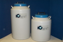 ディレクター　液体窒素用凍結保存システム